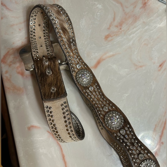 Western leather belt. - Picture 2 of 12